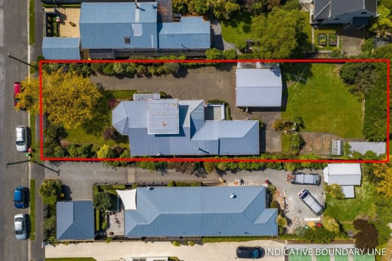 Photo of property in 11 Bay View Road, Moncks Bay, Christchurch, 8081