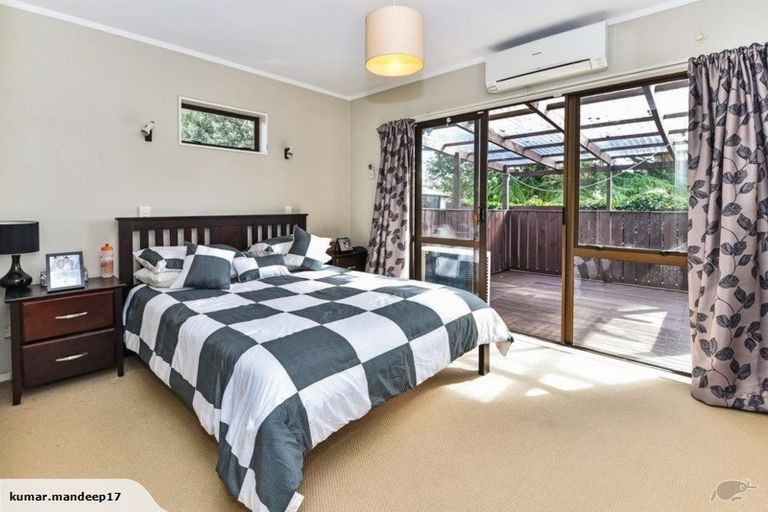 Photo of property in 2/8 Pukeko Place, Papatoetoe, Auckland, 2025