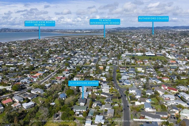 Photo of property in 5/19 Bayside Avenue, Te Atatu Peninsula, Auckland, 0610