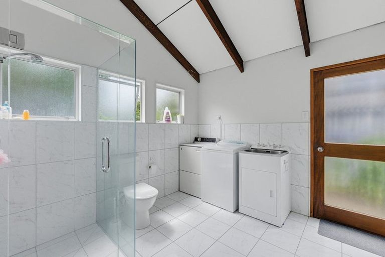 Photo of property in 5 Magnolia Drive, Westown, New Plymouth, 4310