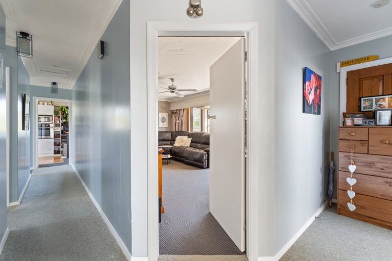 Photo of property in 72 Martin Road, Fairfield, Dunedin, 9018