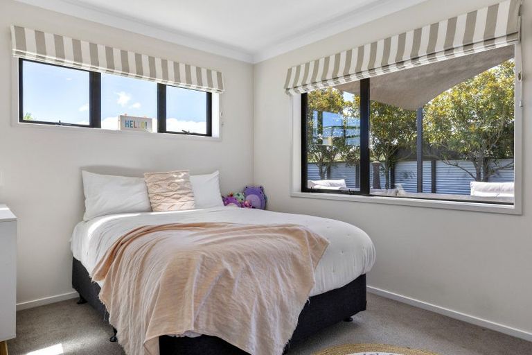 Photo of property in 15 Windsor Street, Richmond Heights, Taupo, 3330