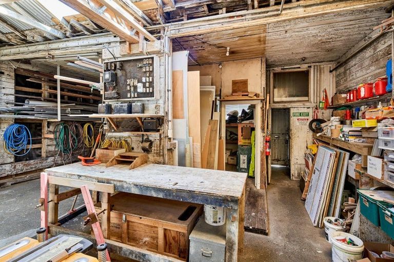 Photo of property in 77 Adelaide Road, Dannevirke, 4978