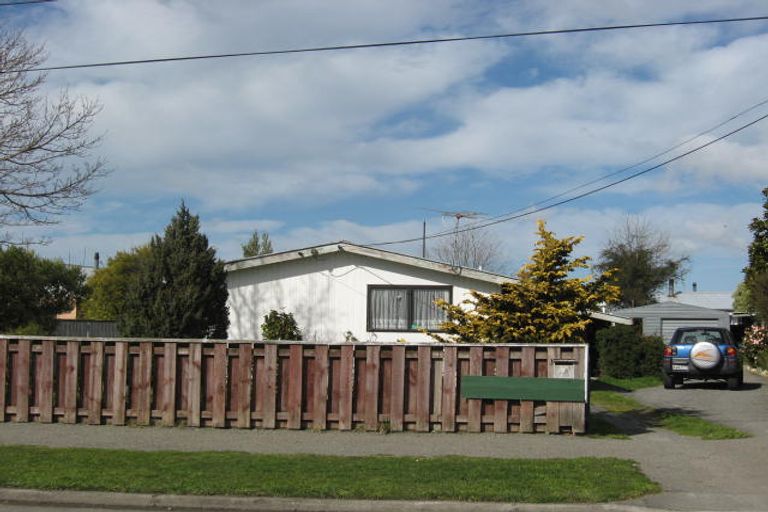 Photo of property in 24 River Road, Masterton, 5810