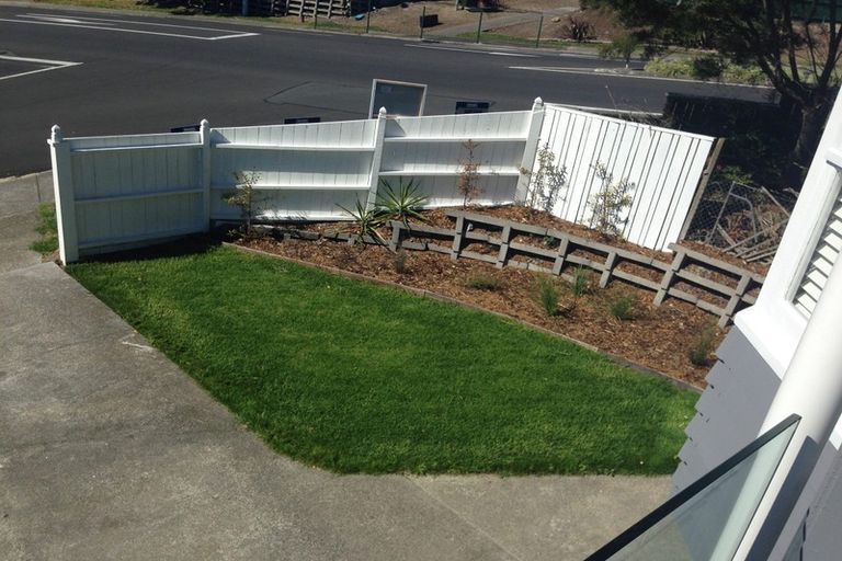 Photo of property in 1/10 Mahara Avenue, Birkenhead, Auckland, 0626