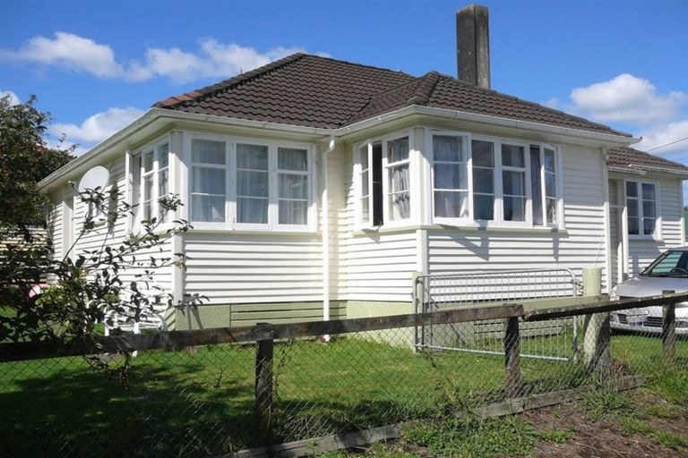 Photo of property in 24 Porritt Street, Paeroa, 3600