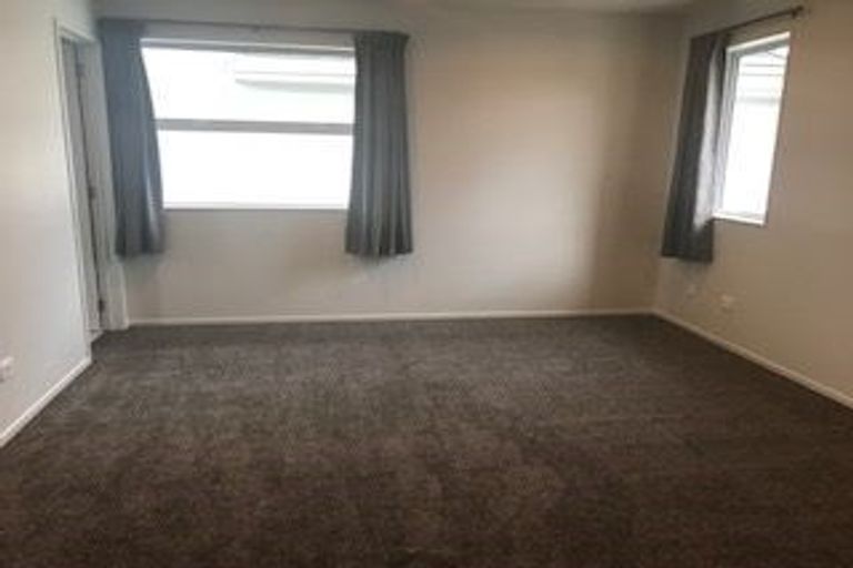 Photo of property in 227 Porchester Road, Takanini, 2112