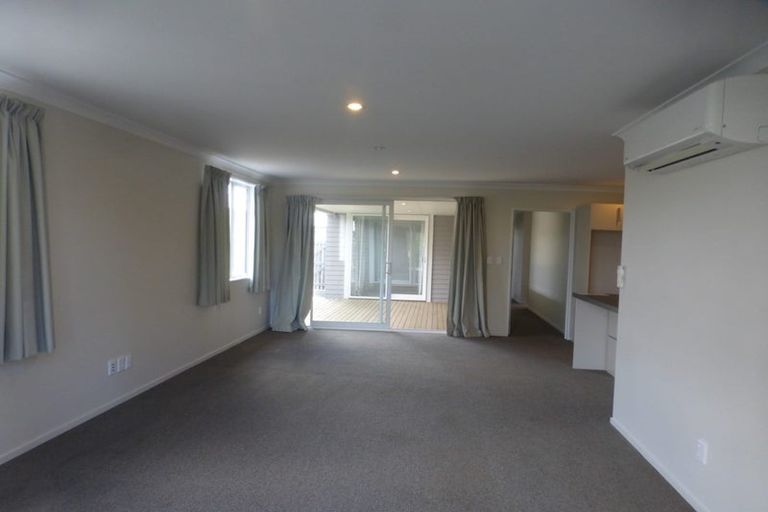Photo of property in 22 Pounamu Place, Pegasus, 7612