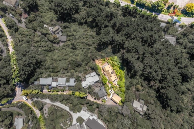 Photo of property in 39 Nikau Road, Point Howard, Lower Hutt, 5013