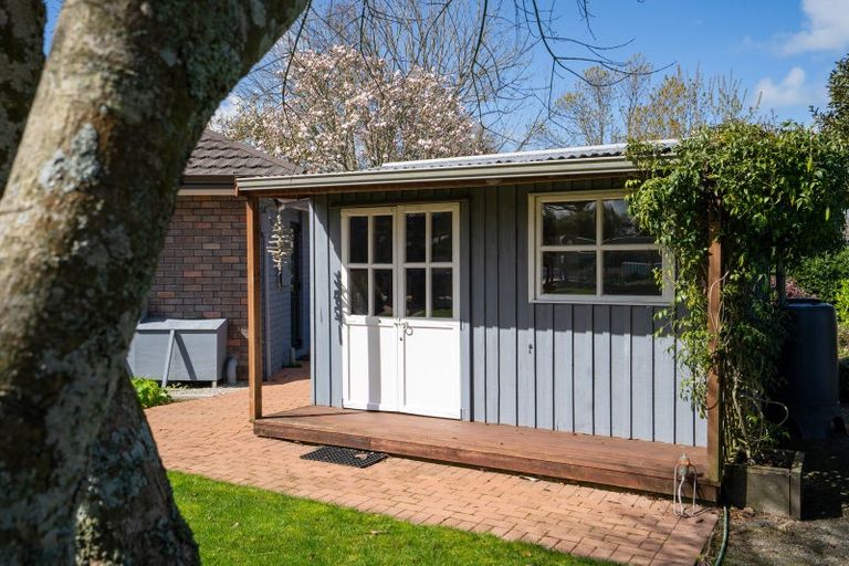 Photo of property in 347 Racecourse Road, Cambridge, 3493