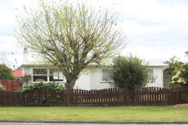 Photo of property in 28 Whitworth Road, Utuhina, Rotorua, 3015