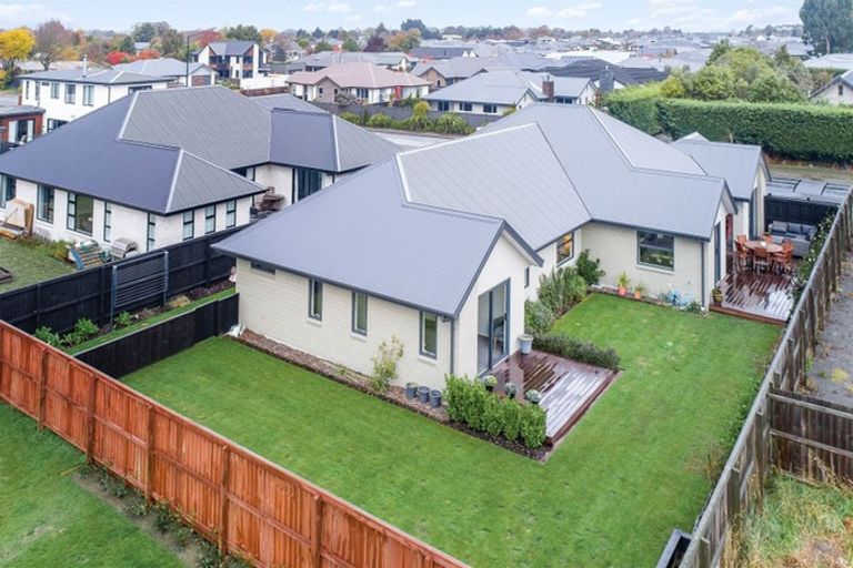 Photo of property in 48 Blakes Road, Prebbleton, 7604