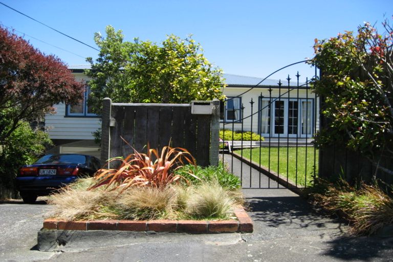 Photo of property in 47 Lohia Street, Khandallah, Wellington, 6035