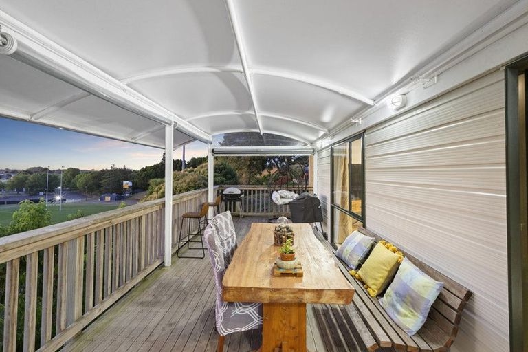 Photo of property in 8a Prospect Terrace, Pukekohe, 2120