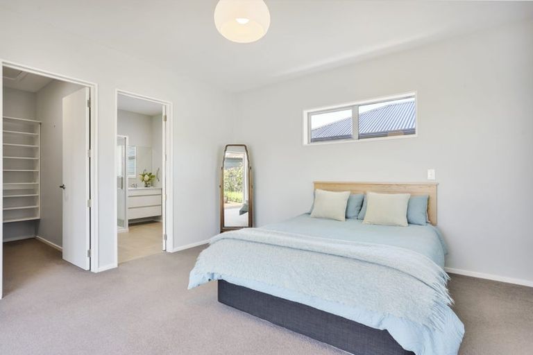 Photo of property in 8 Winton Street, St Albans, Christchurch, 8014