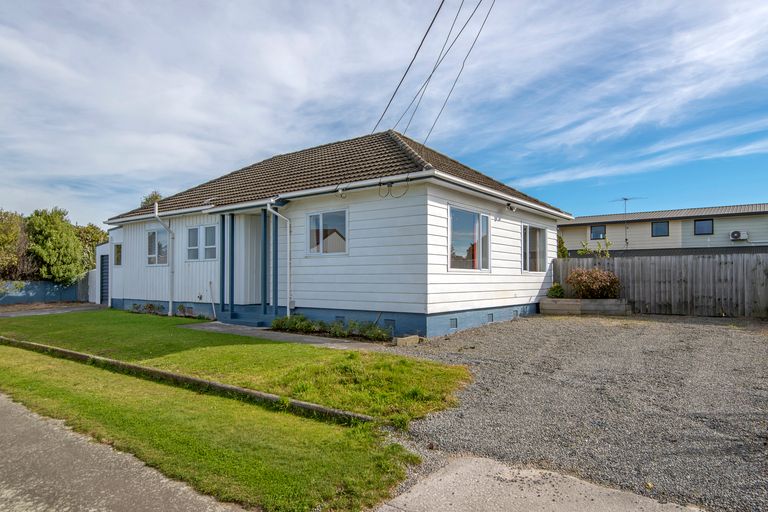 Photo of property in 4 Somers Place, Spreydon, Christchurch, 8024