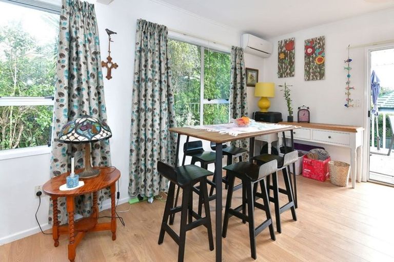 Photo of property in 3/17 Brandon Road, Manly, Whangaparaoa, 0930