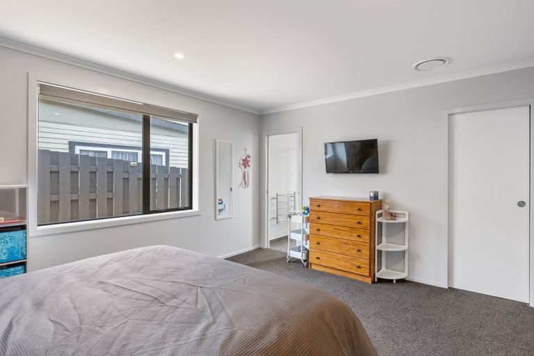 Photo of property in 8a Cutfield Street, Inglewood, 4330