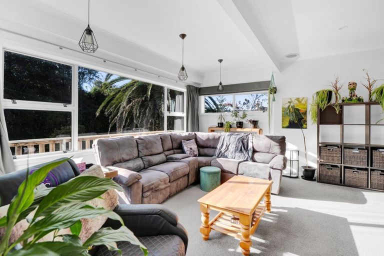 Photo of property in 96 Bayly Road, Blagdon, New Plymouth, 4310