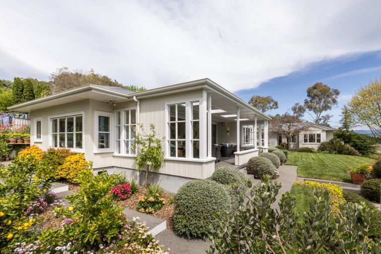 Photo of property in 36 Whakapirau Road, Maraekakaho, Hastings, 4174