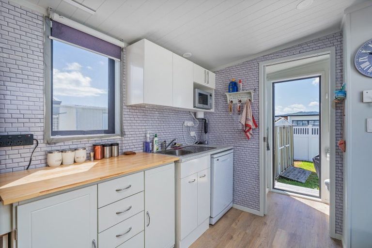 Photo of property in 154 Ngaio Drive, Matarangi, Whitianga, 3592