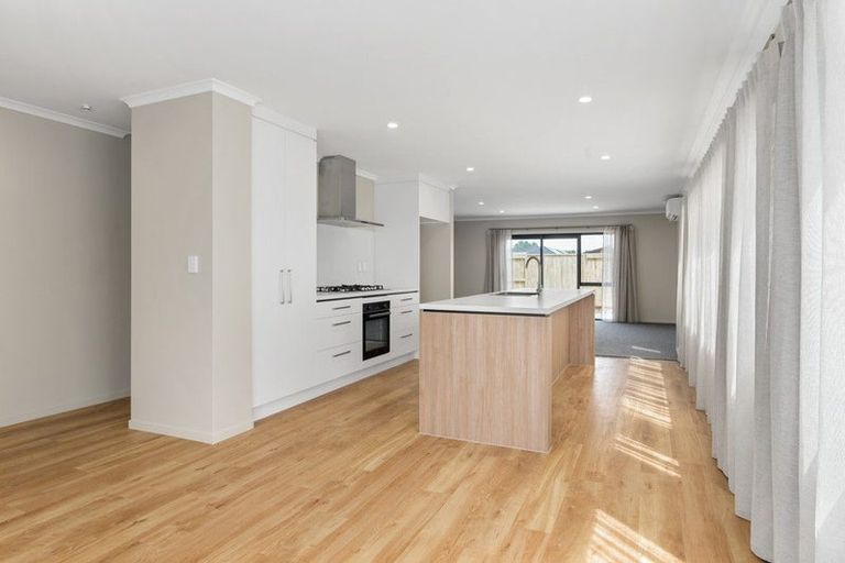 Photo of property in 7 Kakariki Lane, Rototuna North, Hamilton, 3210