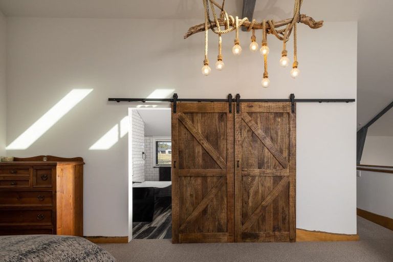 Photo of property in 17 Sarona Park Drive, Omanawa, Tauranga, 3171