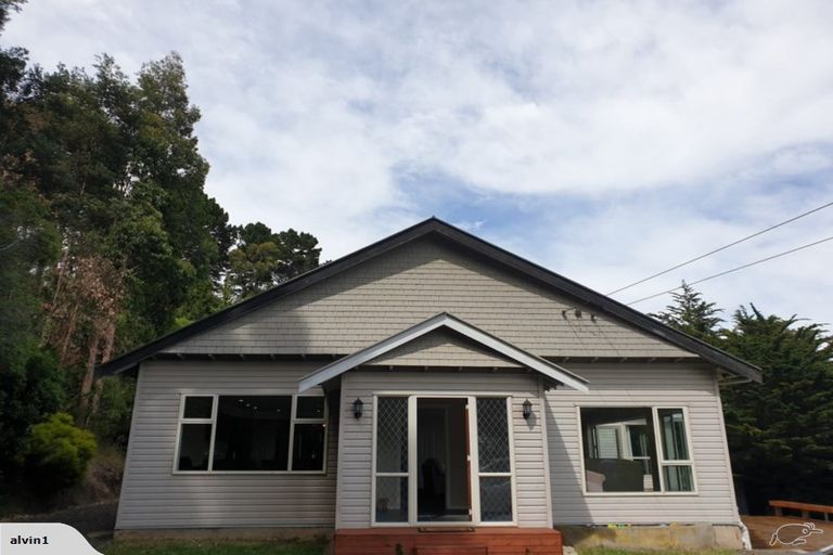 Photo of property in 64 View Hill Road, Little Akaloa, 7583