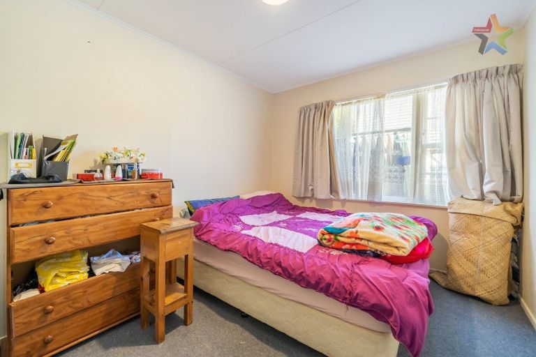 Photo of property in 111 Main Road, Wainuiomata, Lower Hutt, 5014