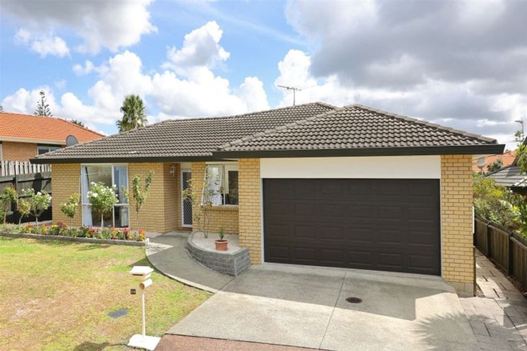 Photo of property in 26 Martin Jugum Lane, Ranui, Auckland, 0612