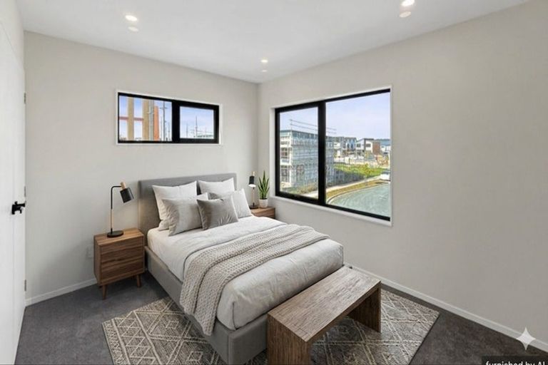 Photo of property in 43 Picnic Point Road, Hobsonville, 0616