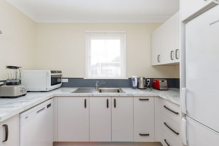 Photo of property in 58 Rhodes Street, Waimate, 7924