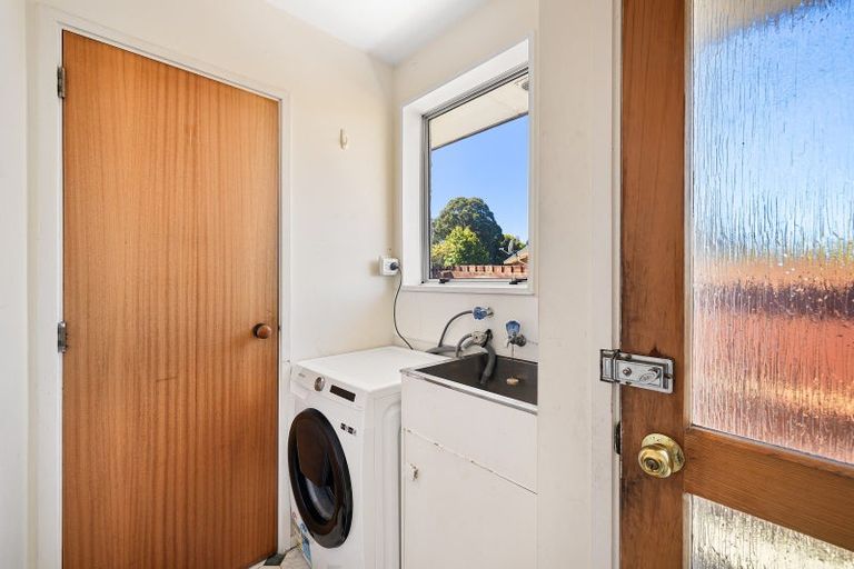 Photo of property in 2/4 Bromley Road, Bromley, Christchurch, 8062