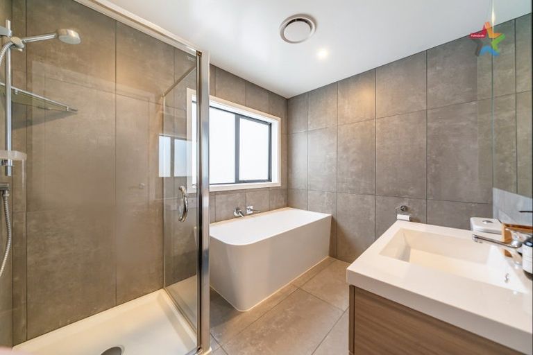 Photo of property in 8 Richard Sadleir Way, Belmont, Lower Hutt, 5010