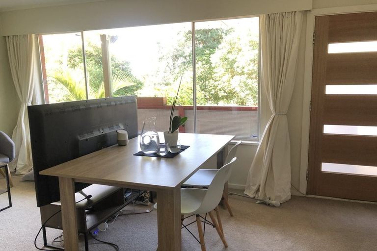 Photo of property in 1/153 Main Road, Tawa, Wellington, 5028