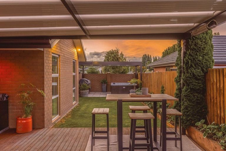 Photo of property in 112 Metehau Street, Marshland, Christchurch, 8083