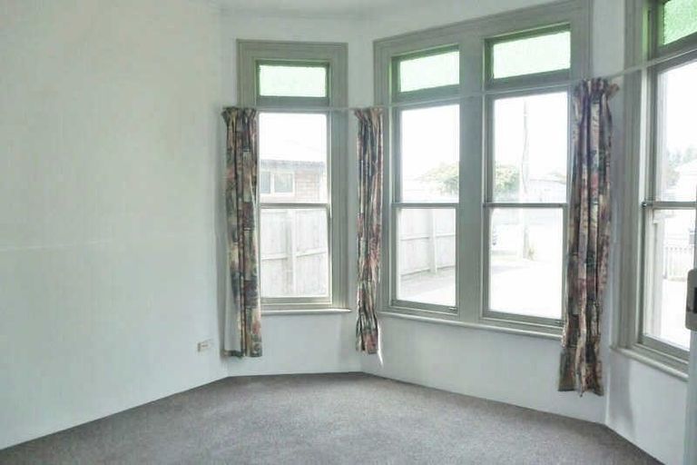 Photo of property in 17 Havelock Street, Phillipstown, Christchurch, 8011