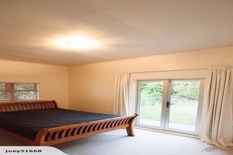 Photo of property in 62 Saddleback Rise, Murrays Bay, Auckland, 0630