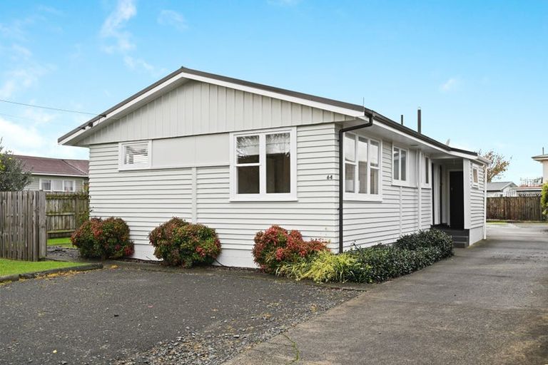 Photo of property in 64 Aurora Terrace, Hillcrest, Hamilton, 3216