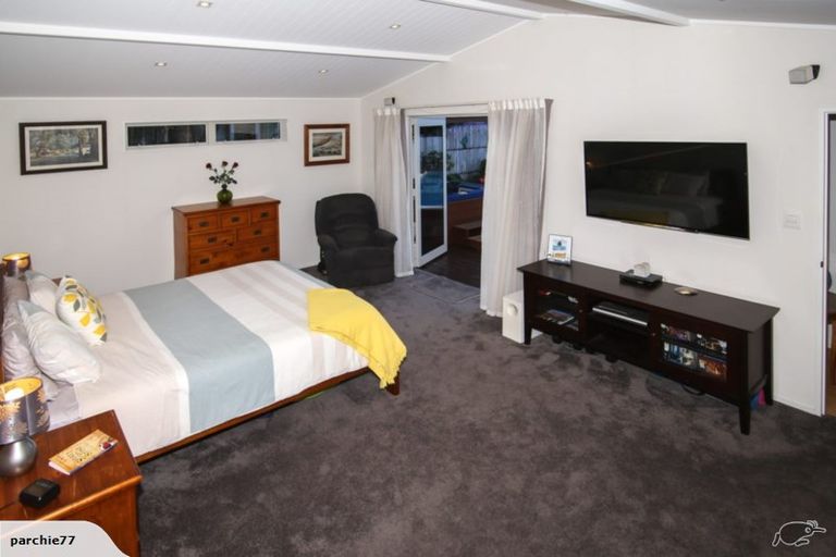 Photo of property in 37 Iwa Street, Mapua, 7005