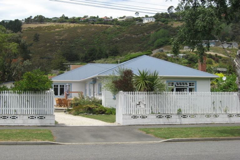 Photo of property in 37 Wakatu Avenue, Moncks Bay, Christchurch, 8081