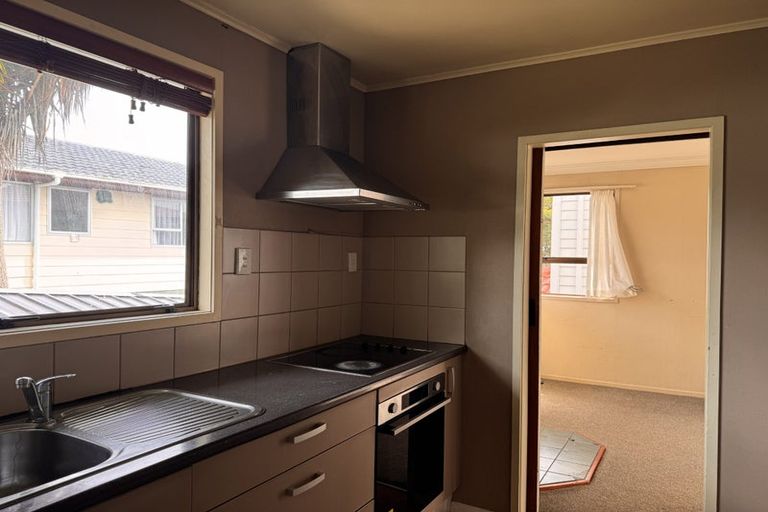 Photo of property in 119 Aviemore Drive, Highland Park, Auckland, 2010