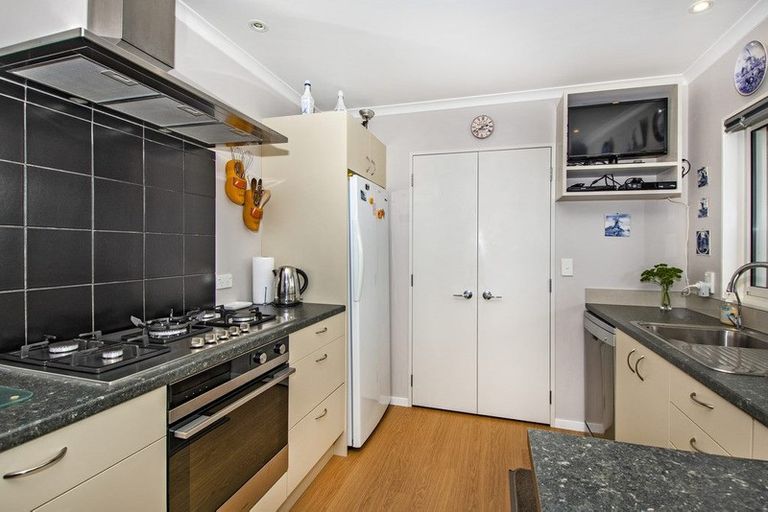 Photo of property in 8 Waitaha Place, Ruakaka, 0116