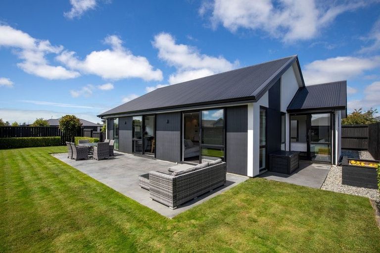 Photo of property in 26 Roys Street, Marshland, Christchurch, 8083