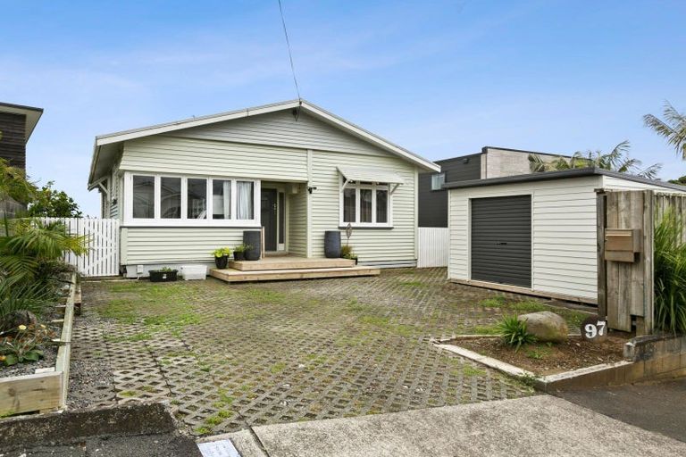 Photo of property in 97 Buller Street, New Plymouth, 4312