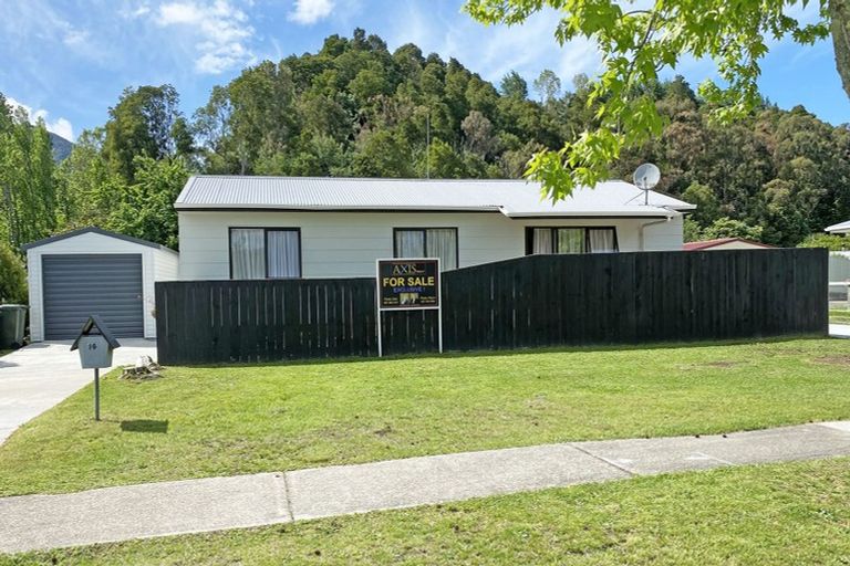 Photo of property in 14 Beattie Road, Kawerau, 3127