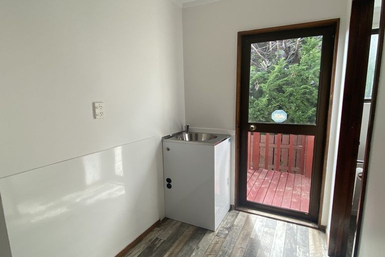 Photo of property in 1/17 Ervine Place, Bucklands Beach, Auckland, 2014