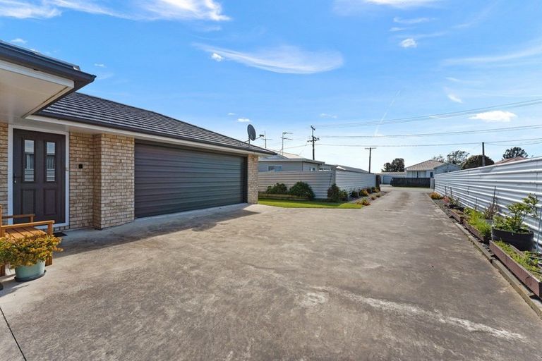 Photo of property in 158a Argyle Street, Hawera, 4610