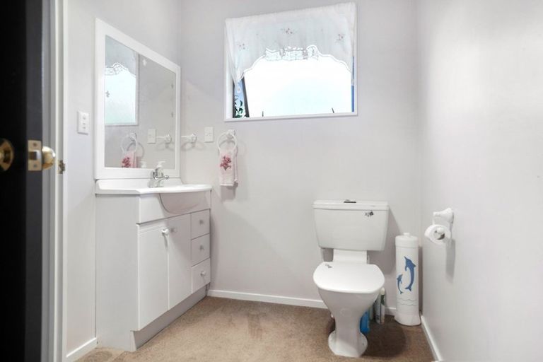 Photo of property in 92 Roydon Drive, Templeton, Christchurch, 8042