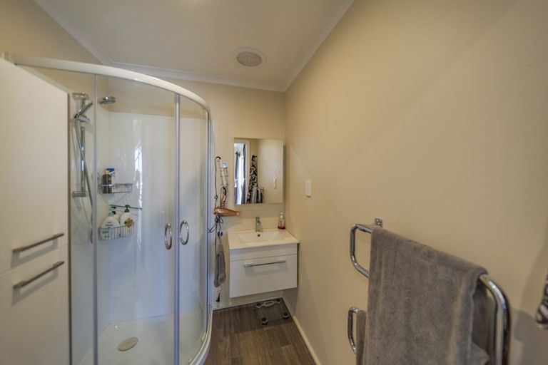 Photo of property in 7 Downing Avenue, Pirimai, Napier, 4112